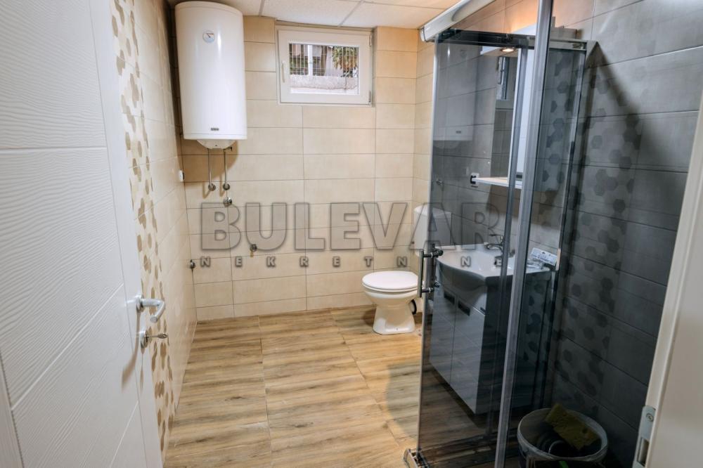 Slika 11 - Stanislava Biničkog, Četvorosoban stan za izdavanje, 96m2, 800€