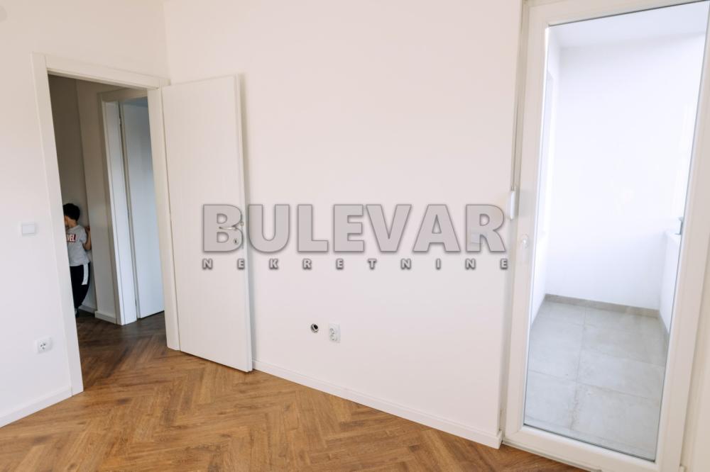 Slika 1 - Stanislava Biničkog, Četvorosoban stan za izdavanje, 96m2, 800€