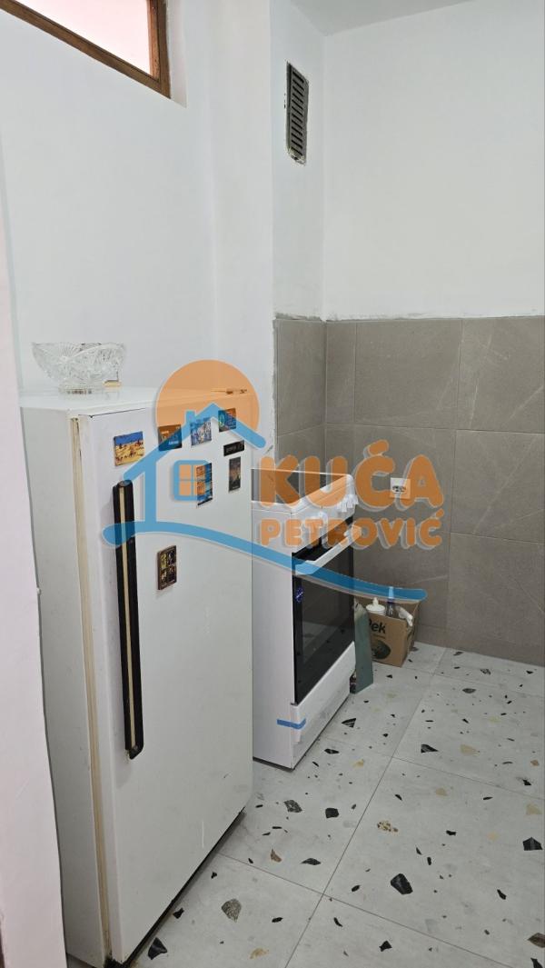 Slika 8 - Rajićeva, Jednoiposoban stan za izdavanje, 44m2, 330€