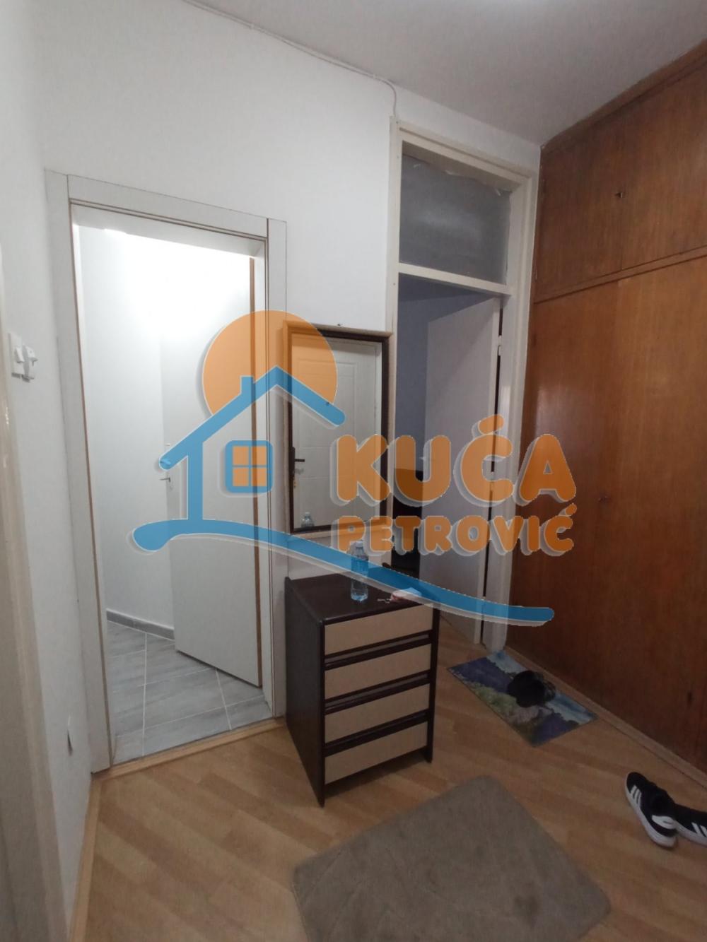 Slika 9 - Generala Milojka Lešjanina, Jednoiposoban stan za izdavanje, 37m2, 300€