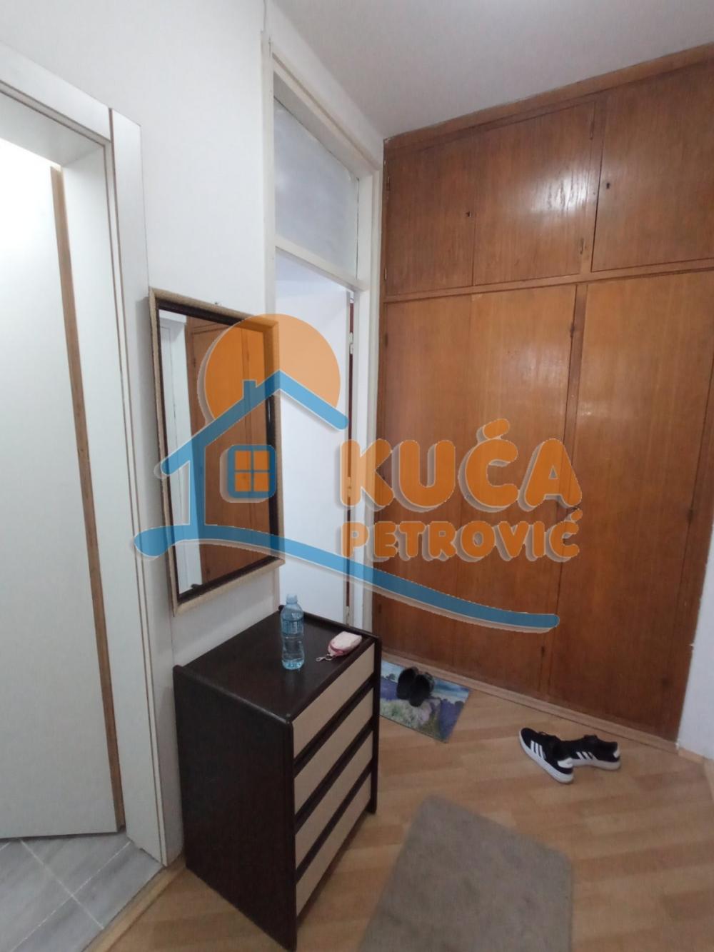 Slika 8 - Generala Milojka Lešjanina, Jednoiposoban stan za izdavanje, 37m2, 300€