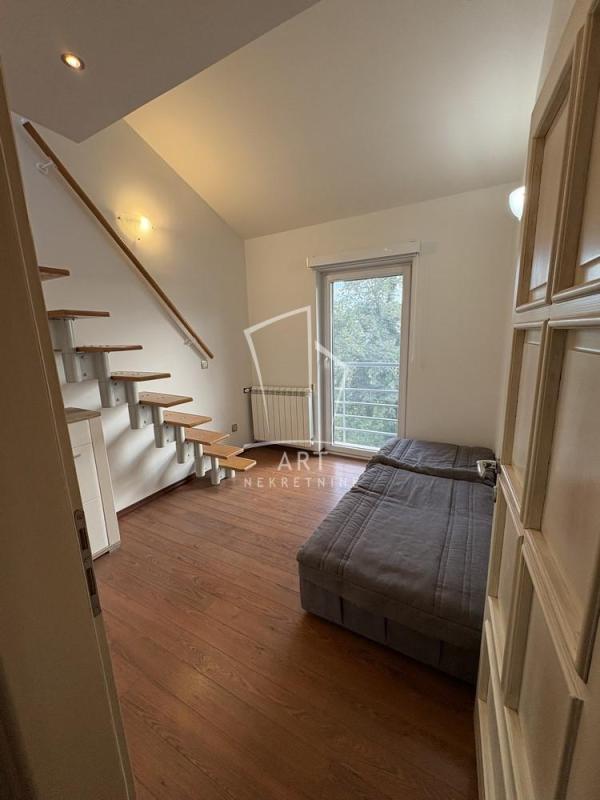 Slika 11 - Stolačka, Četvorosoban stan za izdavanje, 130m2, 2.200€