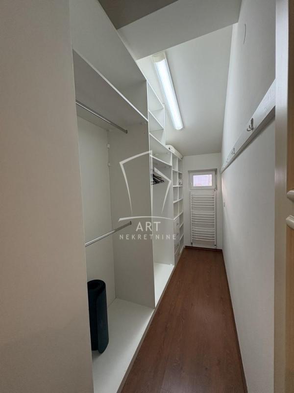 Slika 9 - Stolačka, Četvorosoban stan za izdavanje, 130m2, 2.200€