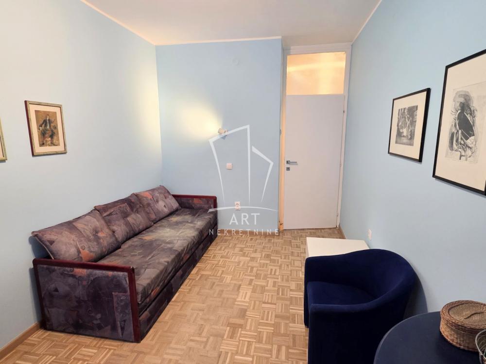 Slika 10 - Kneginje Zorke, Petosoban stan za izdavanje, 120m2, 1.800€