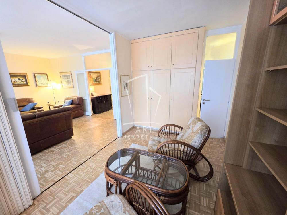 Slika 4 - Kneginje Zorke, Petosoban stan za izdavanje, 120m2, 1.800€