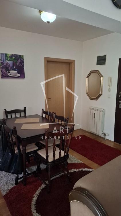 Slika 1 - Braće Vučković, Dvoiposoban stan za izdavanje, 59m2, 600€