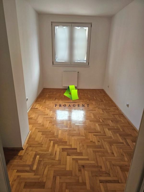 Slika 2 - Dvoiposoban stan na prodaju, 59m2, 118.000€