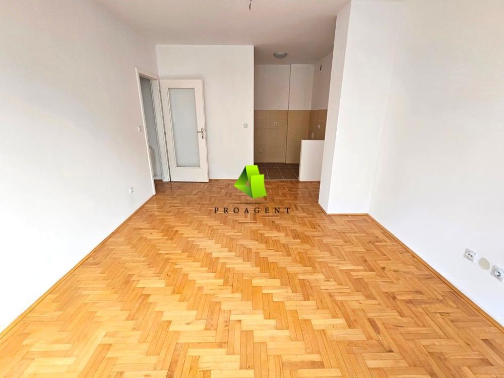 Glavna slika -Jednoiposoban stan na prodaju, 38m2, 91.200€