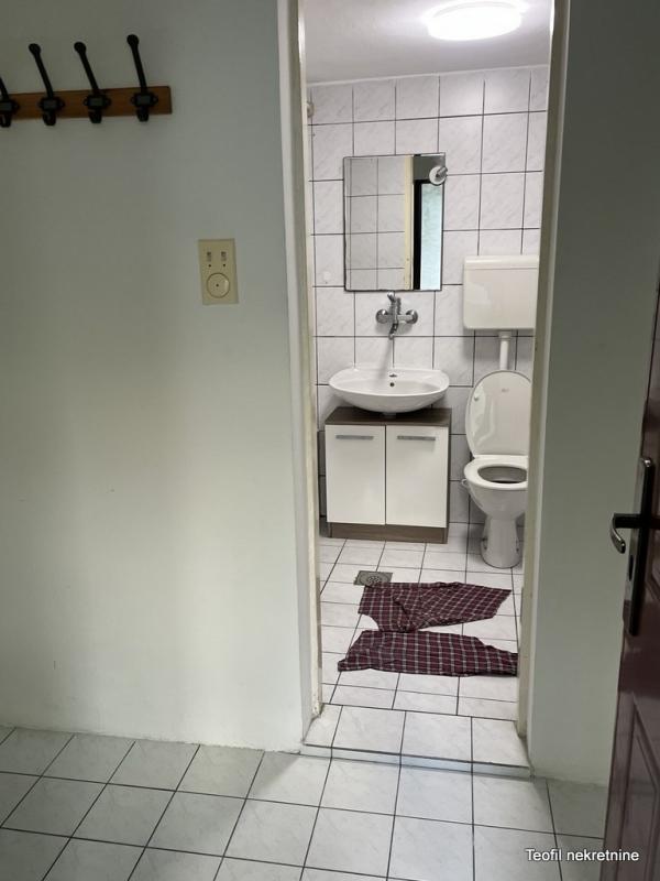 Slika 5 - Pariska, Jednoiposoban stan za izdavanje, 45m2, 450€