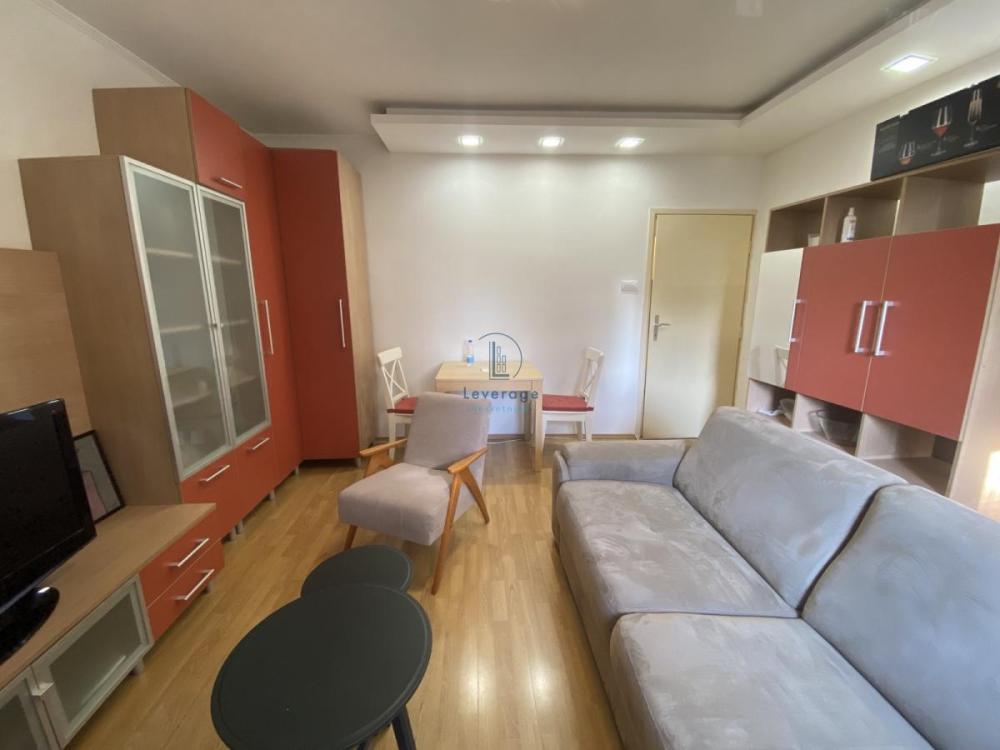 Slika 1 - Glasinačka, Jednoiposoban stan za izdavanje, 33m2, 450€