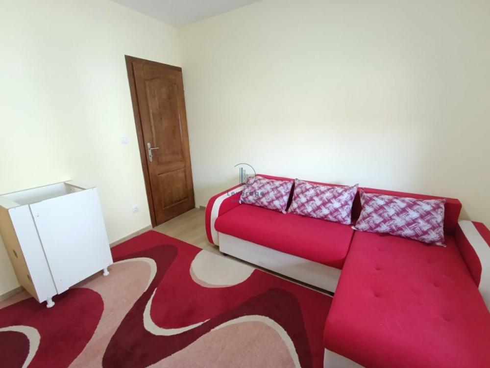 Slika 1 - Admirala Vukovića, Četvorosoban stan za izdavanje, 75m2, 750€