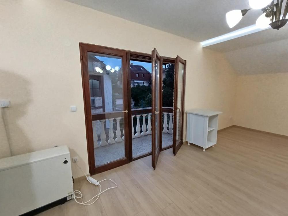 Slika 9 - Admirala Vukovića, Četvorosoban stan za izdavanje, 75m2, 750€