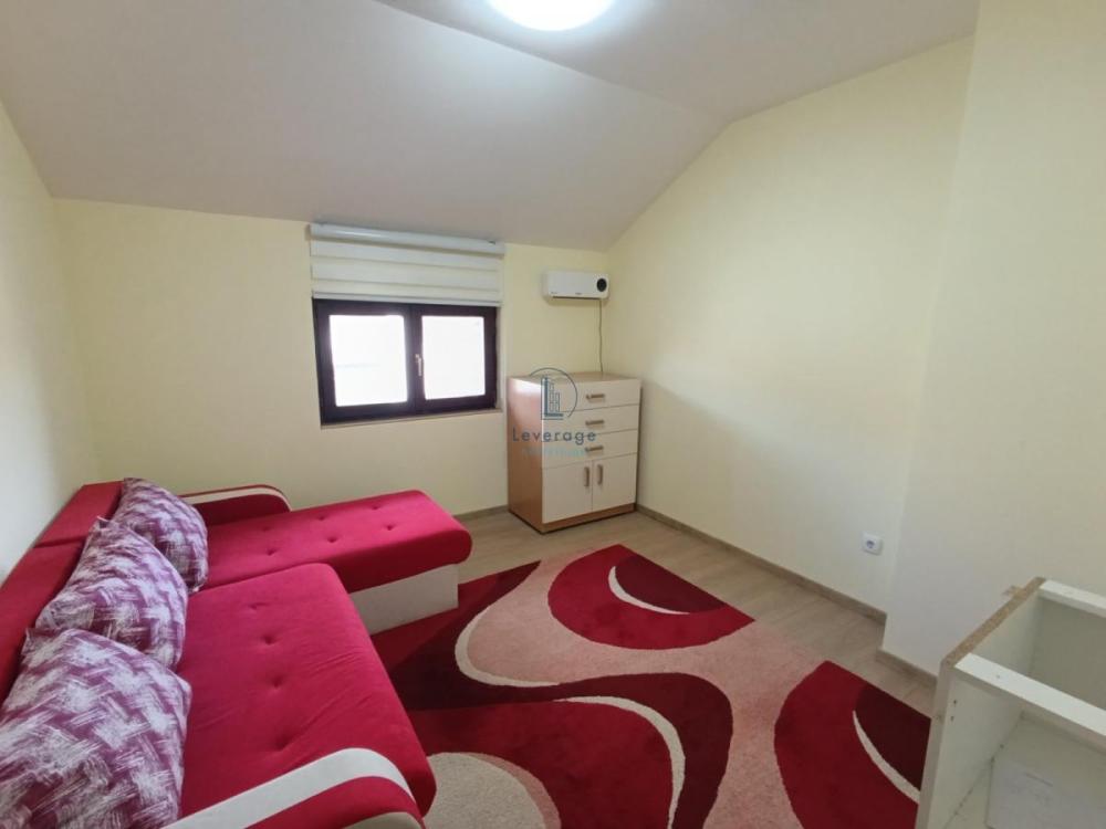 Slika 2 - Admirala Vukovića, Četvorosoban stan za izdavanje, 75m2, 750€