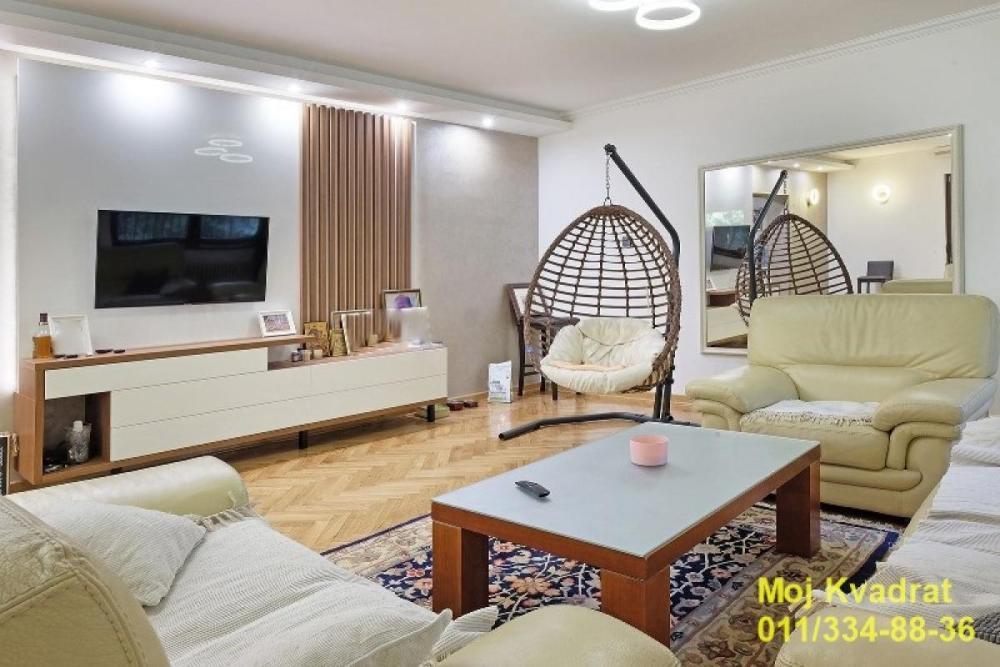 Glavna slika - Kuća za izdavanje, 150m2, 2.500€