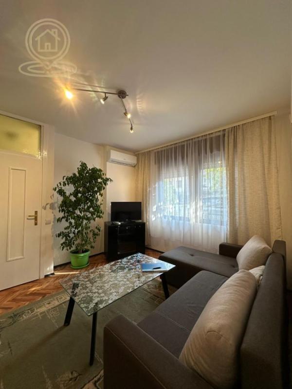 Slika 1 - Jednoiposoban stan za izdavanje, 50m2, 400€