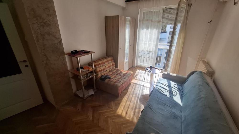 Slika 1 - Jednoiposoban stan za izdavanje, 36m2, 350€
