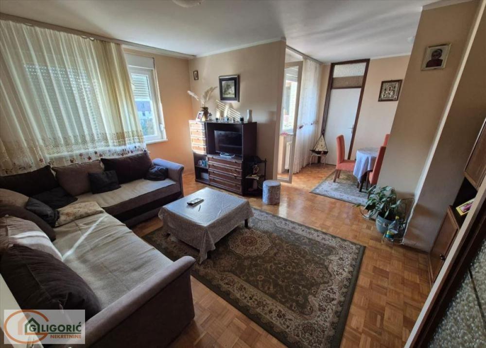 Slika 2 - Dunavski kej, Trosoban stan na prodaju, 77m2, 319.990€