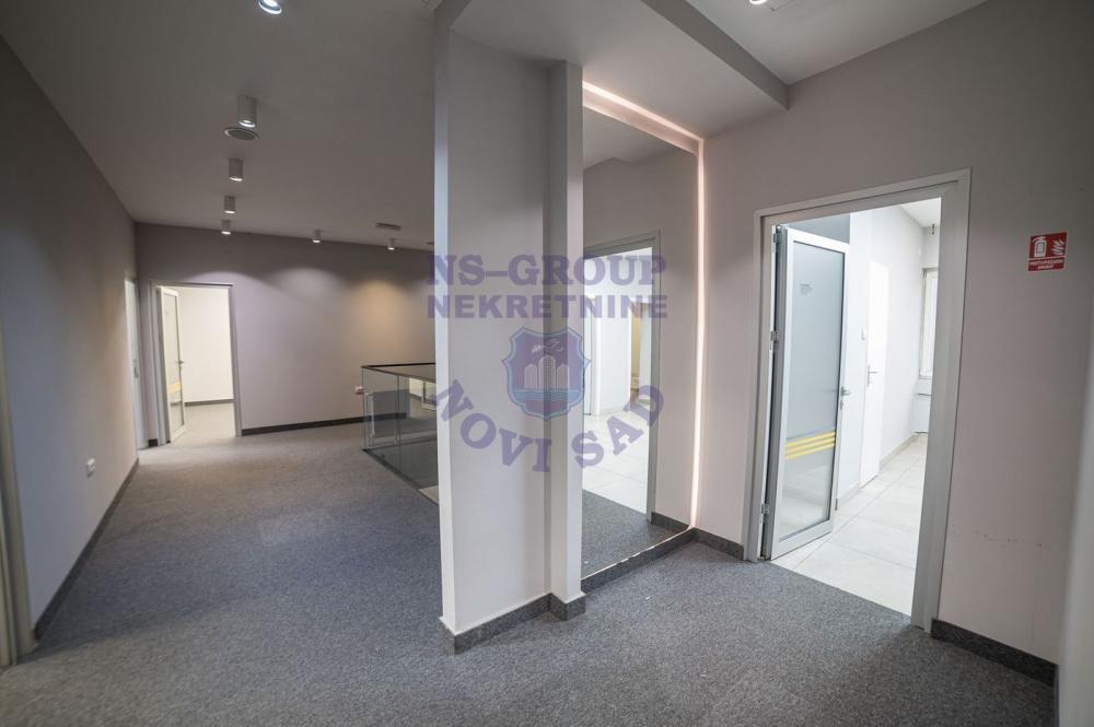 Slika 1 -  Lokal na prodaju, 263m2, 927.000€