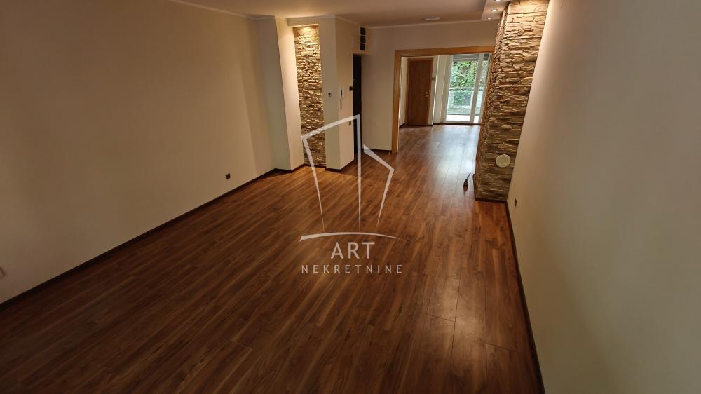 Slika 1 - Birčaninova, Četvorosoban stan za izdavanje, 95m2, 1.200€