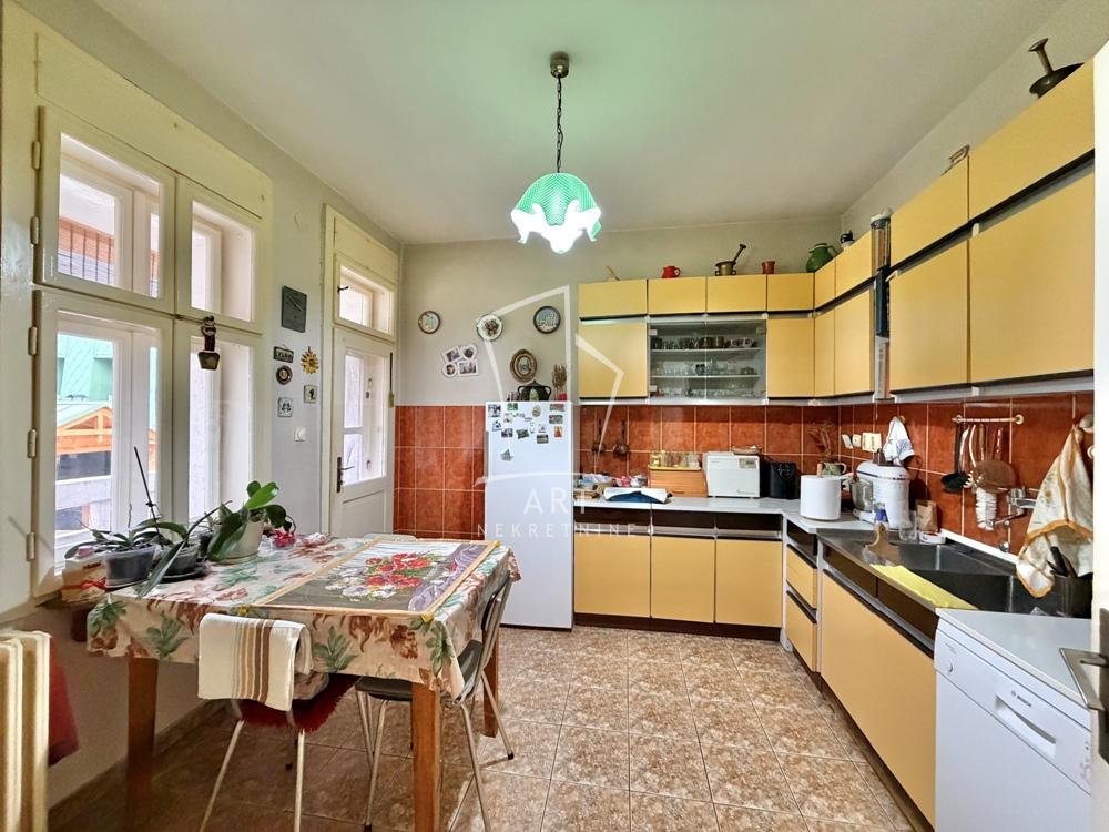 Slika 11 - Rajka Mitića,  Kuća na prodaju, 153m2, 2.500.000€