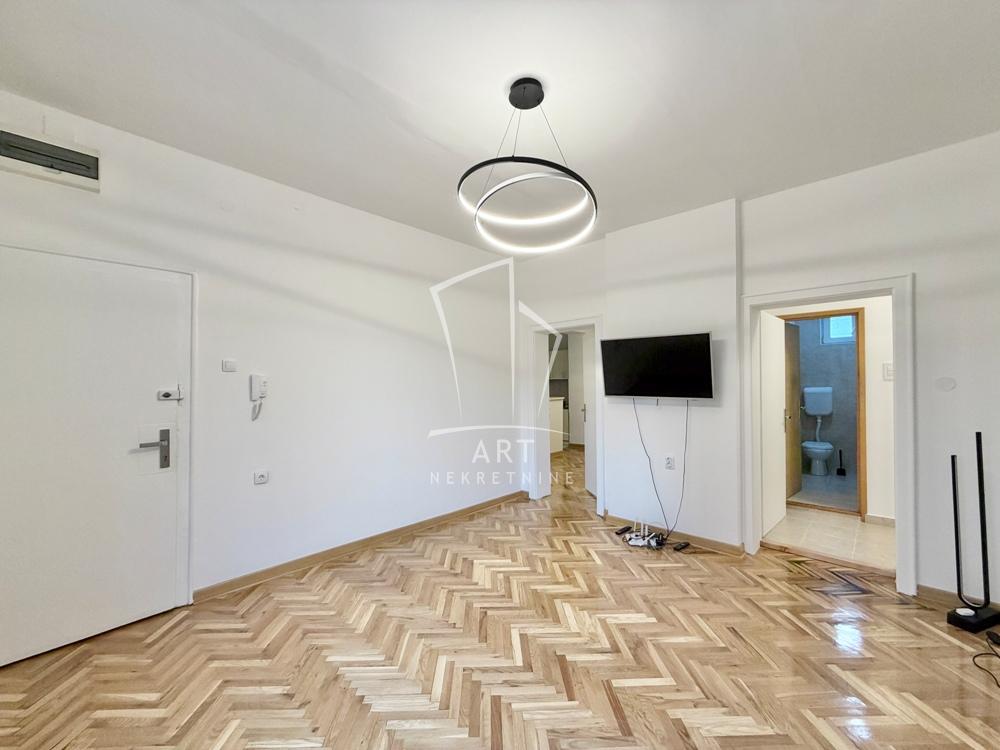 Slika 9 - Rajka Mitića,  Kuća na prodaju, 153m2, 2.500.000€