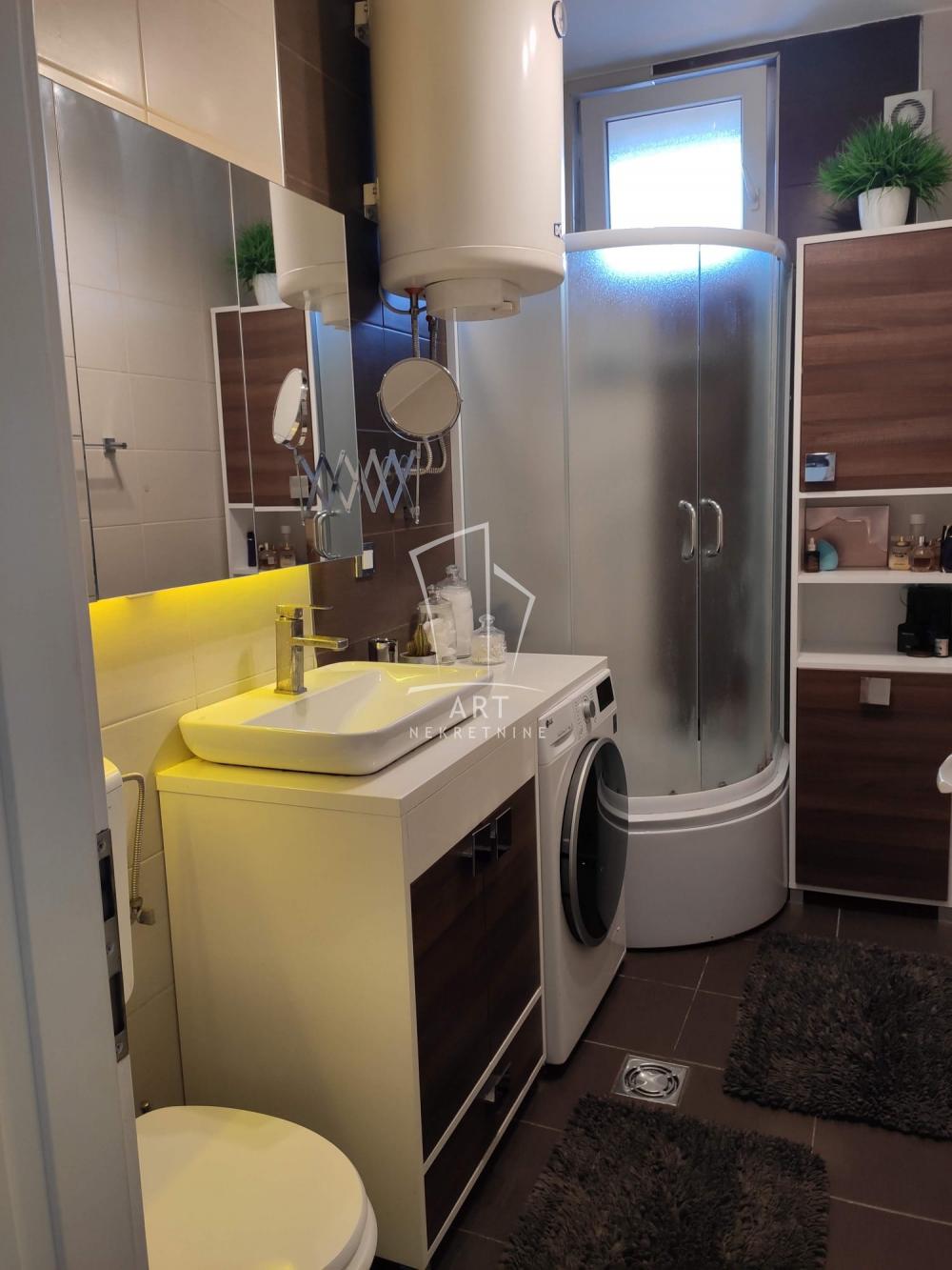 Slika 11 - Mariborska, Trosoban stan za izdavanje, 60m2, 900€