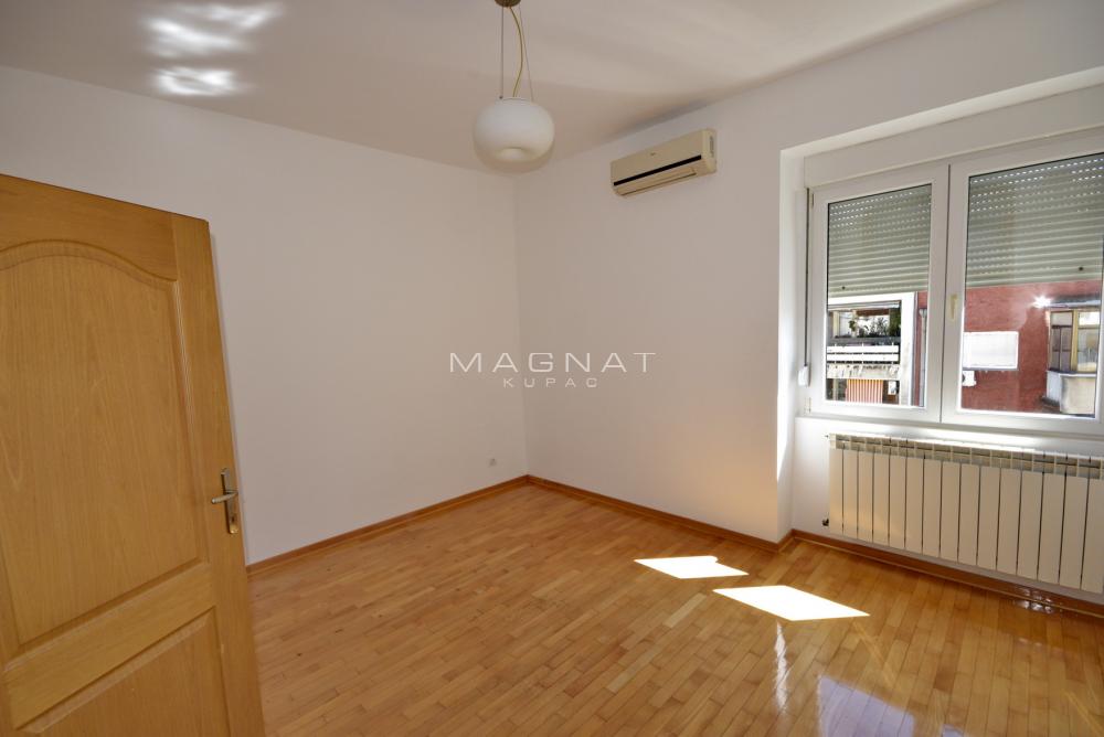 Slika 9 - Kralja Milutina, Dvosoban stan na prodaju, 53m2, 229.500€