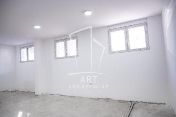 Slika 4 - Duvanjska,  Lokal za izdavanje, 132m2, 1.200€