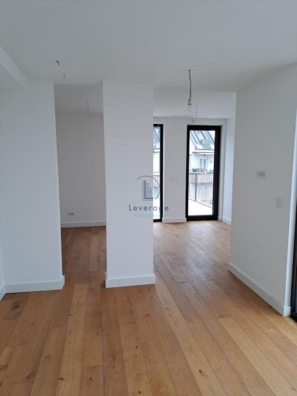 Slika 7 - Petosoban stan na prodaju, 183m2, 510.000€