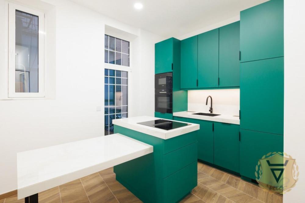 Slika 2 - Četvoroiposoban stan za izdavanje, 121m2, 2.200€