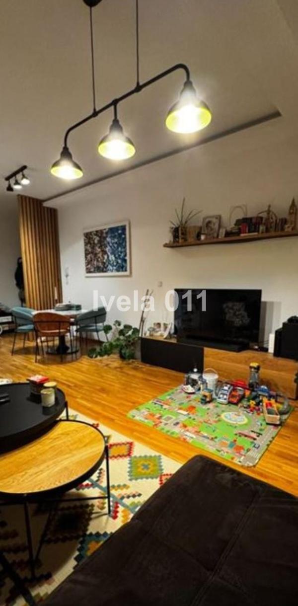 Glavna slika -Onisima Popovića, Trosoban stan na prodaju, 75m2, 300.000€