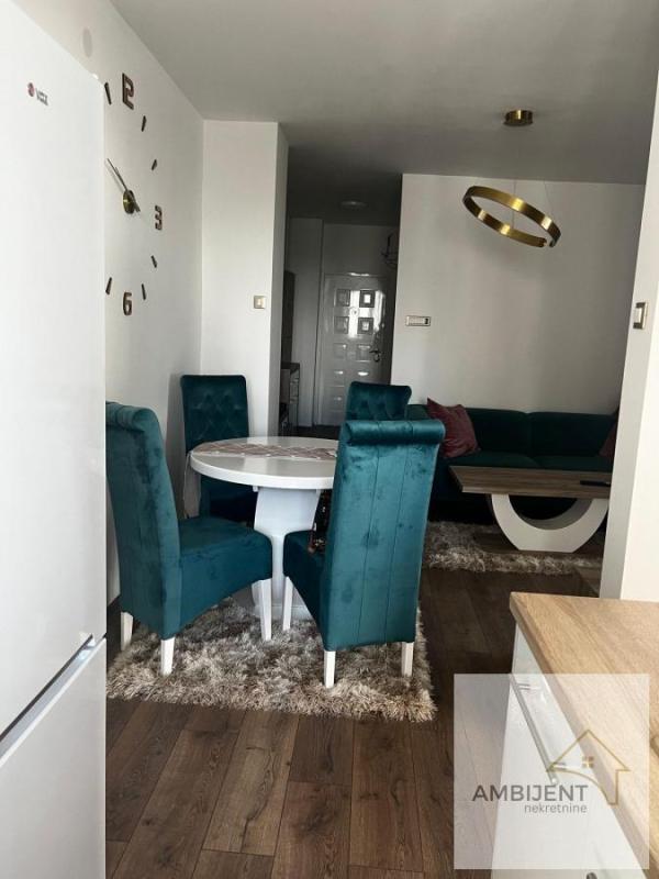 Slika 2 - Dvoiposoban stan za izdavanje, 60m2, 700€