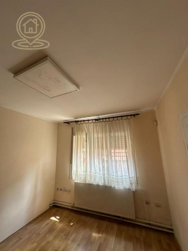 Slika 8 -  Lokal za izdavanje, 115m2, 450€