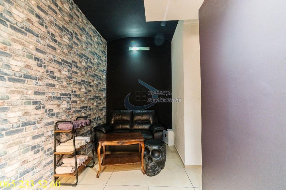 Slika 2 - Cara Uroša,  Lokal na prodaju, 38m2, 200.000€