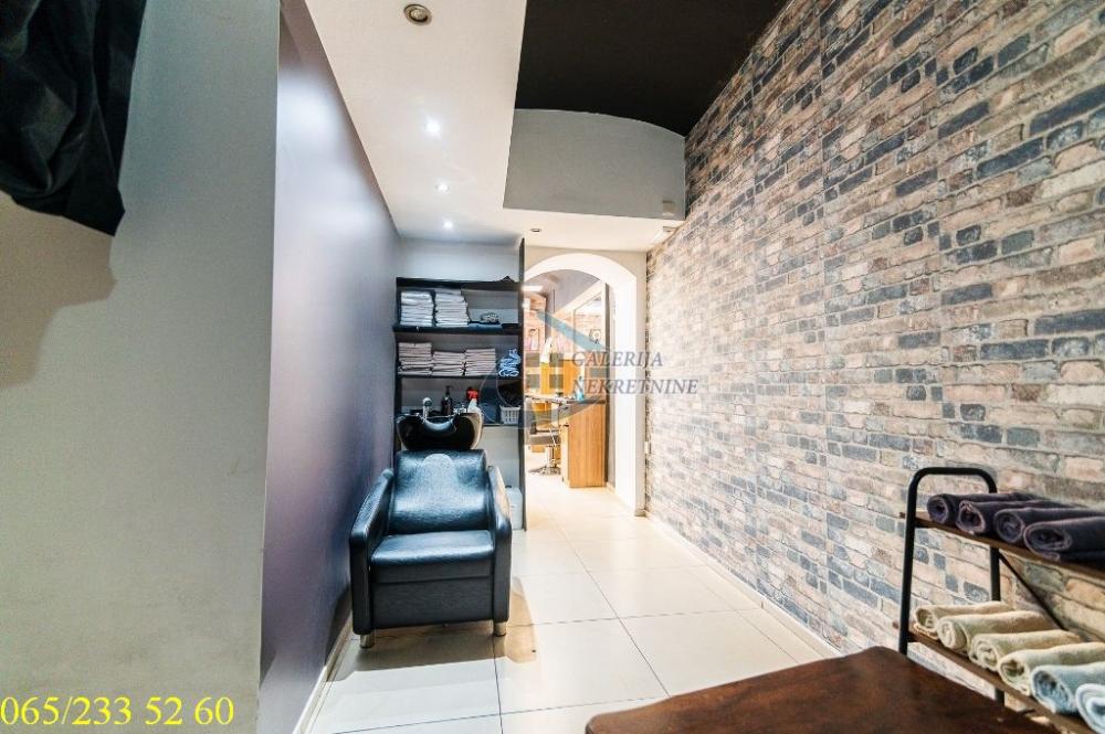 Slika 1 - Cara Uroša,  Lokal na prodaju, 38m2, 200.000€