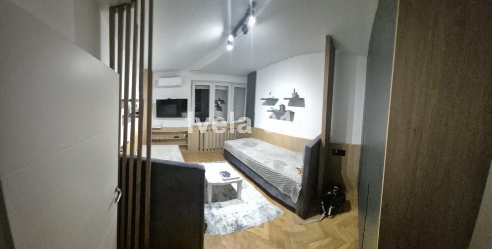 Slika 1 - Radoja Domanovića, Trosoban stan na prodaju, 64m2, 265.000€