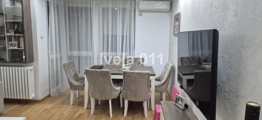 Slika 11 - Radoja Domanovića, Trosoban stan na prodaju, 64m2, 265.000€