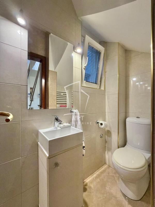 Slika 8 - Radoja Domanovića, Četvorosoban stan na prodaju, 102m2, 465.000€