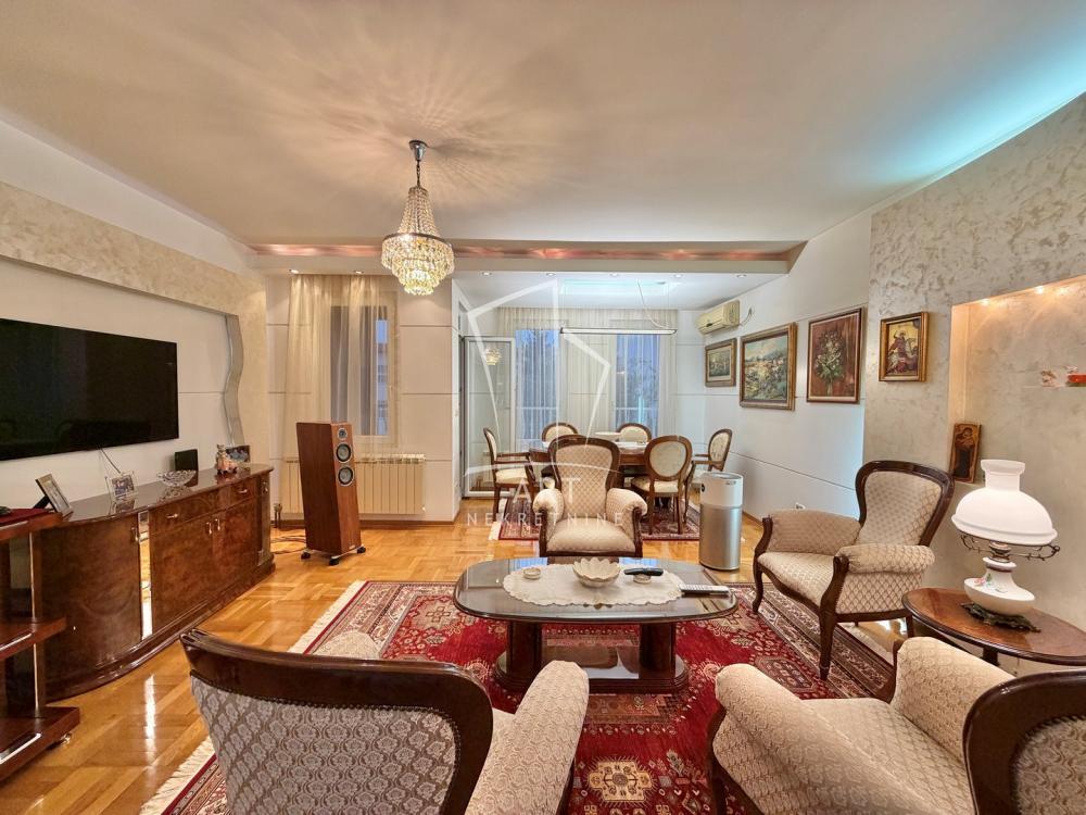 Glavna slika -Radoja Domanovića, Četvorosoban stan na prodaju, 102m2, 465.000€