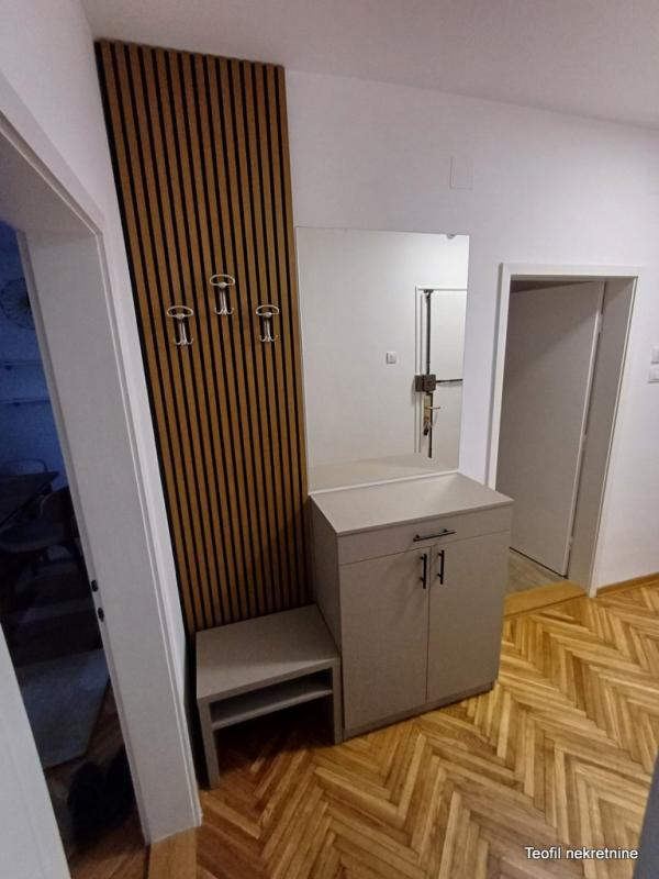 Slika 4 - Olivere Marković, Četvorosoban stan za izdavanje, 86m2, 950€