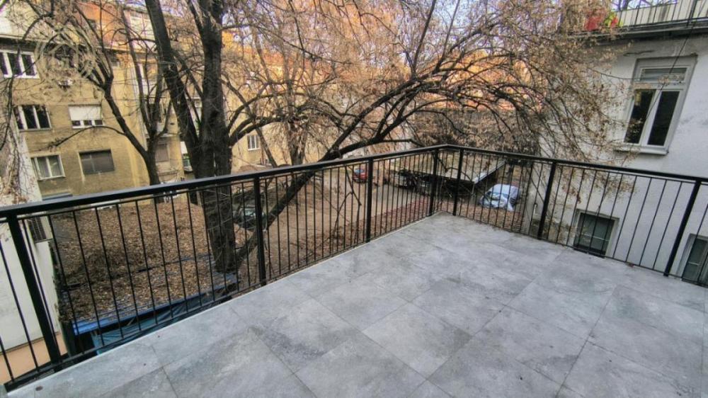 Slika 10 - Džordža Vešingtons, Dvosoban stan na prodaju, 88m2, 289.900€