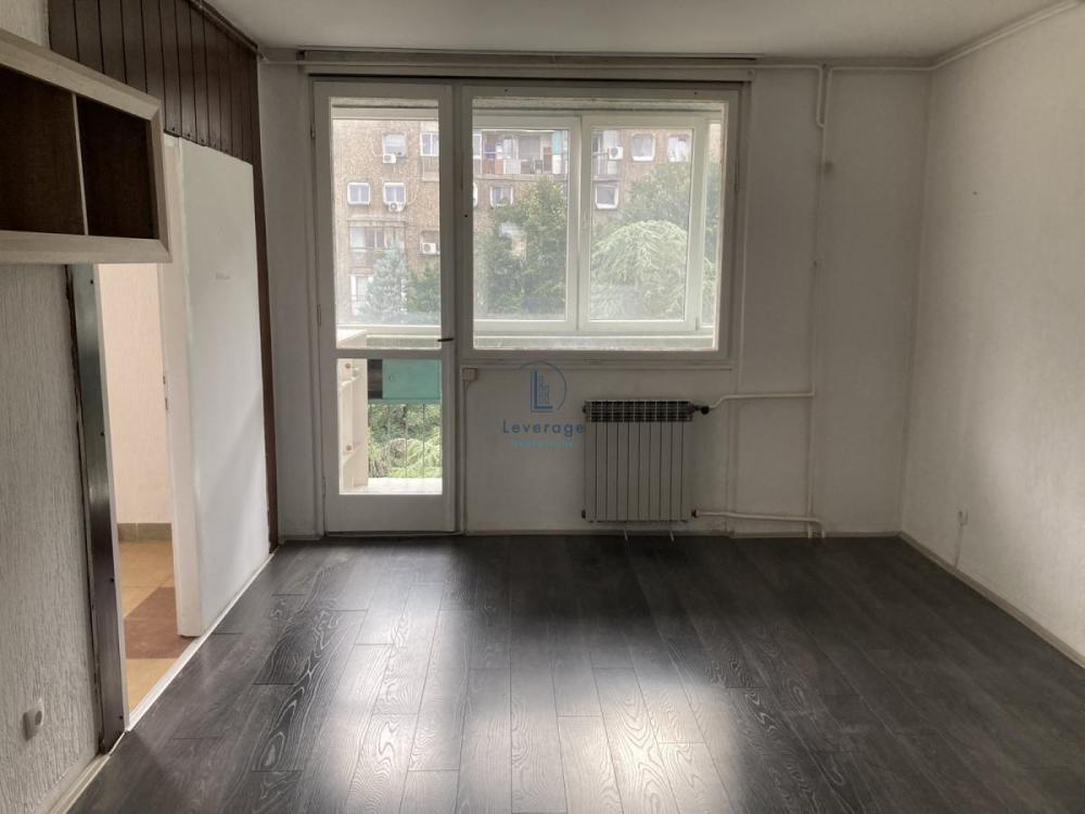 Glavna slika -Španskih boraca, Trosoban stan za izdavanje, 83m2, 500€