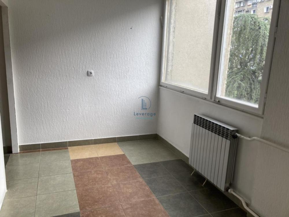 Slika 5 - Španskih boraca, Trosoban stan za izdavanje, 83m2, 500€