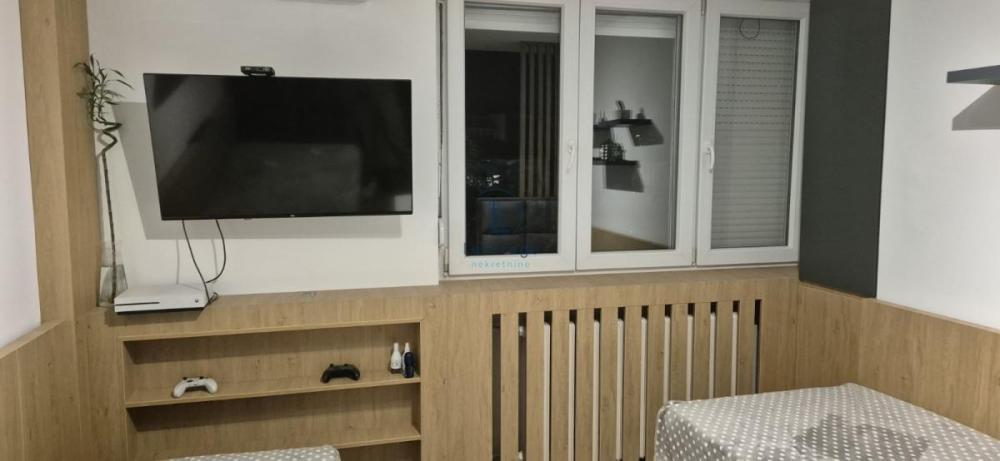 Slika 8 - Radoja Domanovića, Trosoban stan na prodaju, 64m2, 265.000€