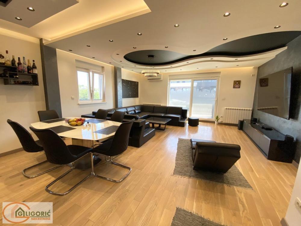 Glavna slika -Trosoban stan na prodaju, 100m2, 289.000€