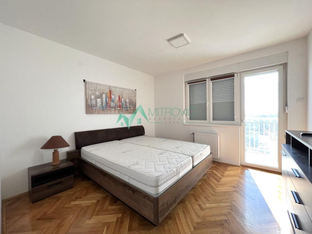 Slika 5 - Četvorosoban stan za izdavanje, 100m2, 1.000€