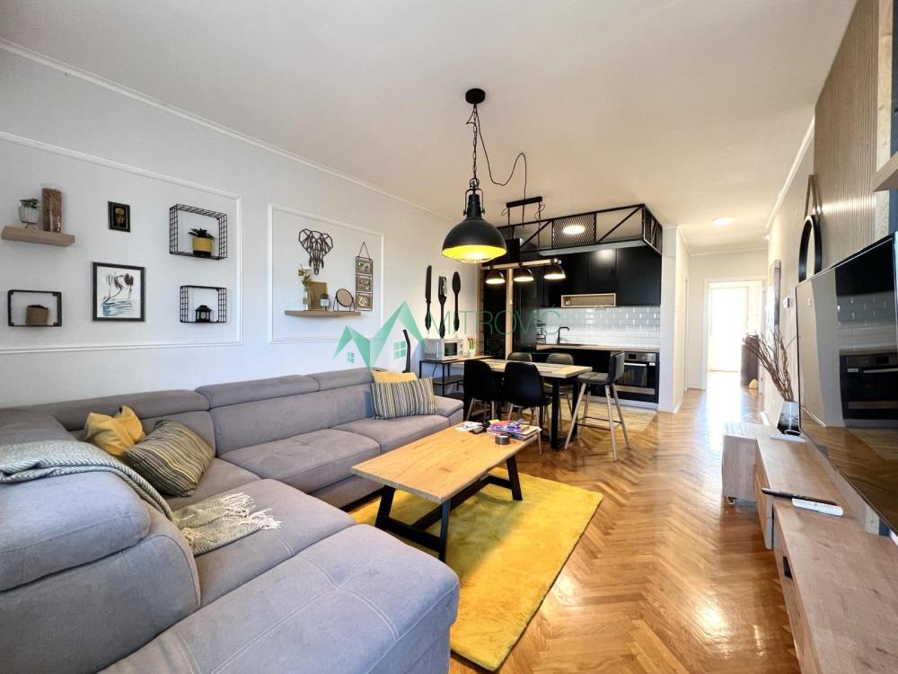 Slika 3 - Četvorosoban stan za izdavanje, 100m2, 1.000€