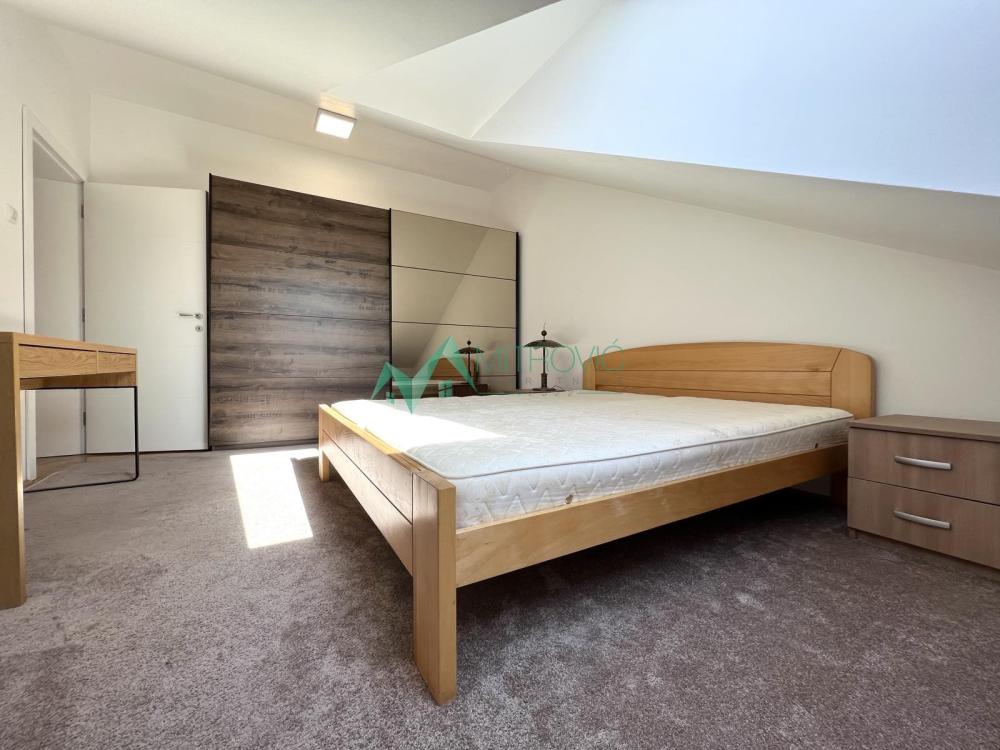 Slika 10 - Četvorosoban stan za izdavanje, 100m2, 1.000€