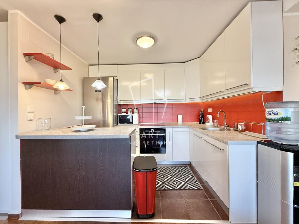 Slika 3 - 11. Krajiške divizije, Petosoban stan za izdavanje, 81m2, 900€