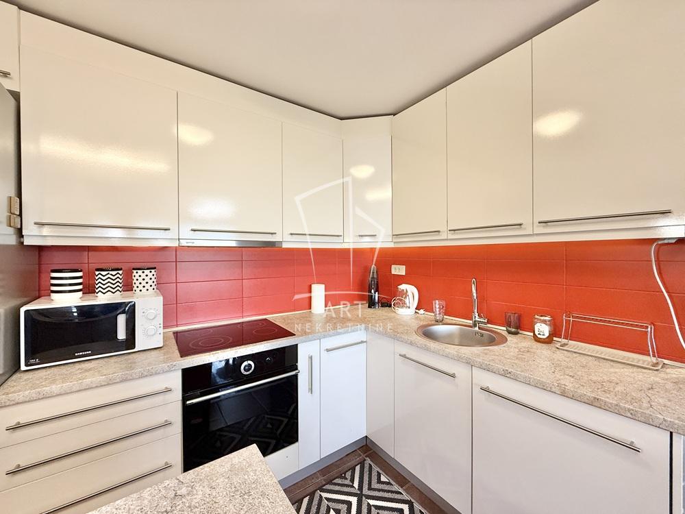 Slika 4 - 11. Krajiške divizije, Petosoban stan za izdavanje, 81m2, 900€